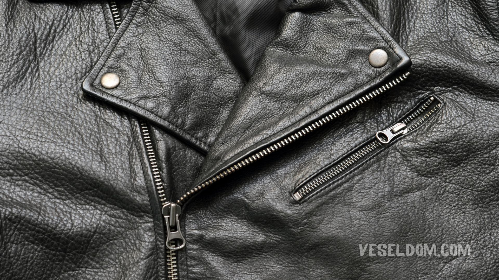 Cómo lavar una chaqueta de plumón y cuero Veseldom