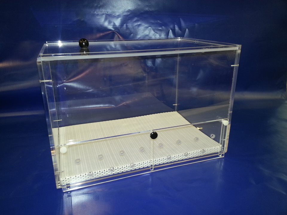Large CO2 Chamber with Dump Door Clear Vet Tech