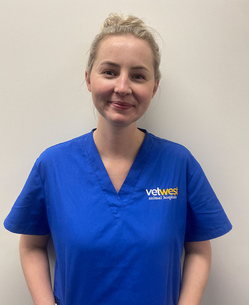 Freya Riches Vetwest Veterinary Clinics