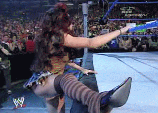 Melina Split Gif