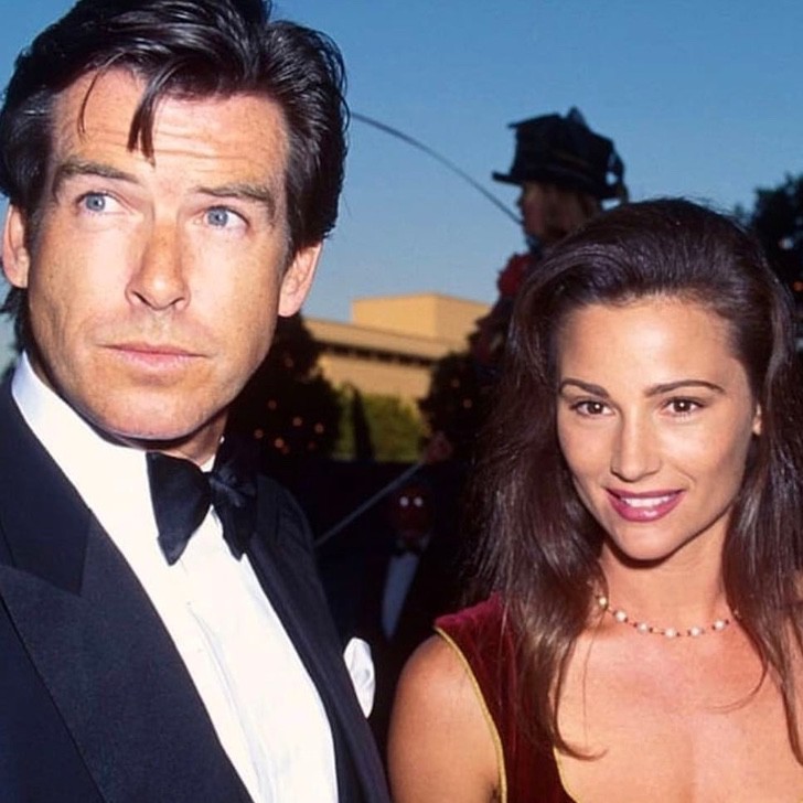 Pierce Brosnan Y Su Esposa Celebran 25 Años De Un Sólido Y Hermoso