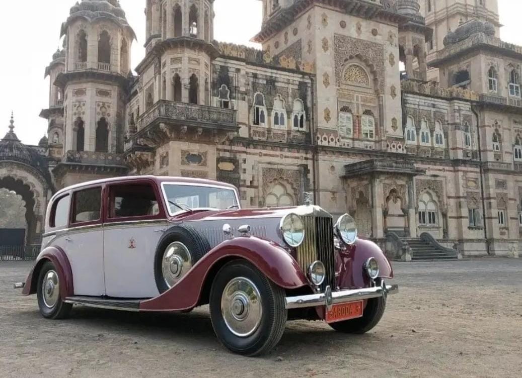Vadodara 75 Vintage Cars From 27 Countries Participate...