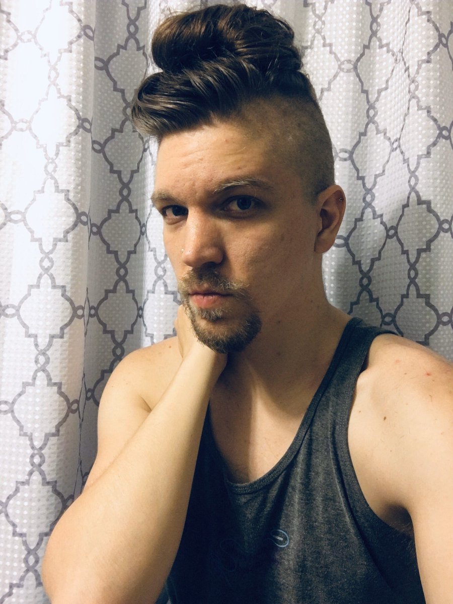 The Queer Haircuts of Quarantine