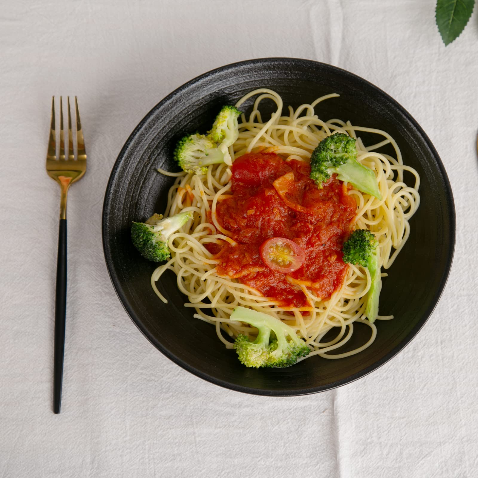 Vicrays Ceramic Serving Bowls Set 34 oz Pasta Bowls Large Ripple Salad Bowls, Wide and Shallow