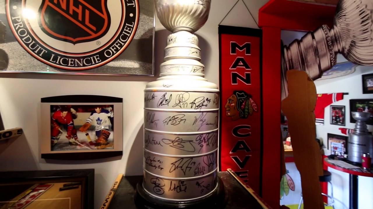 Hockey Cave in Vic West ranked in the top 5 for Hockey Man Caves of all