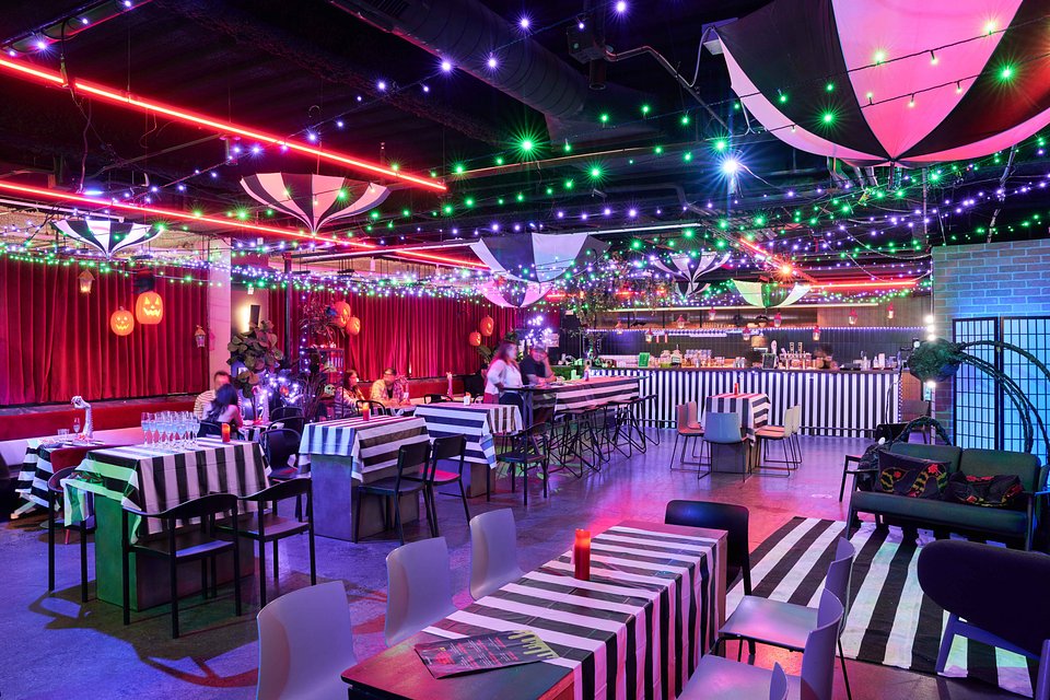 There’s a Beetlejuice themed pop up bar experience coming to Victoria