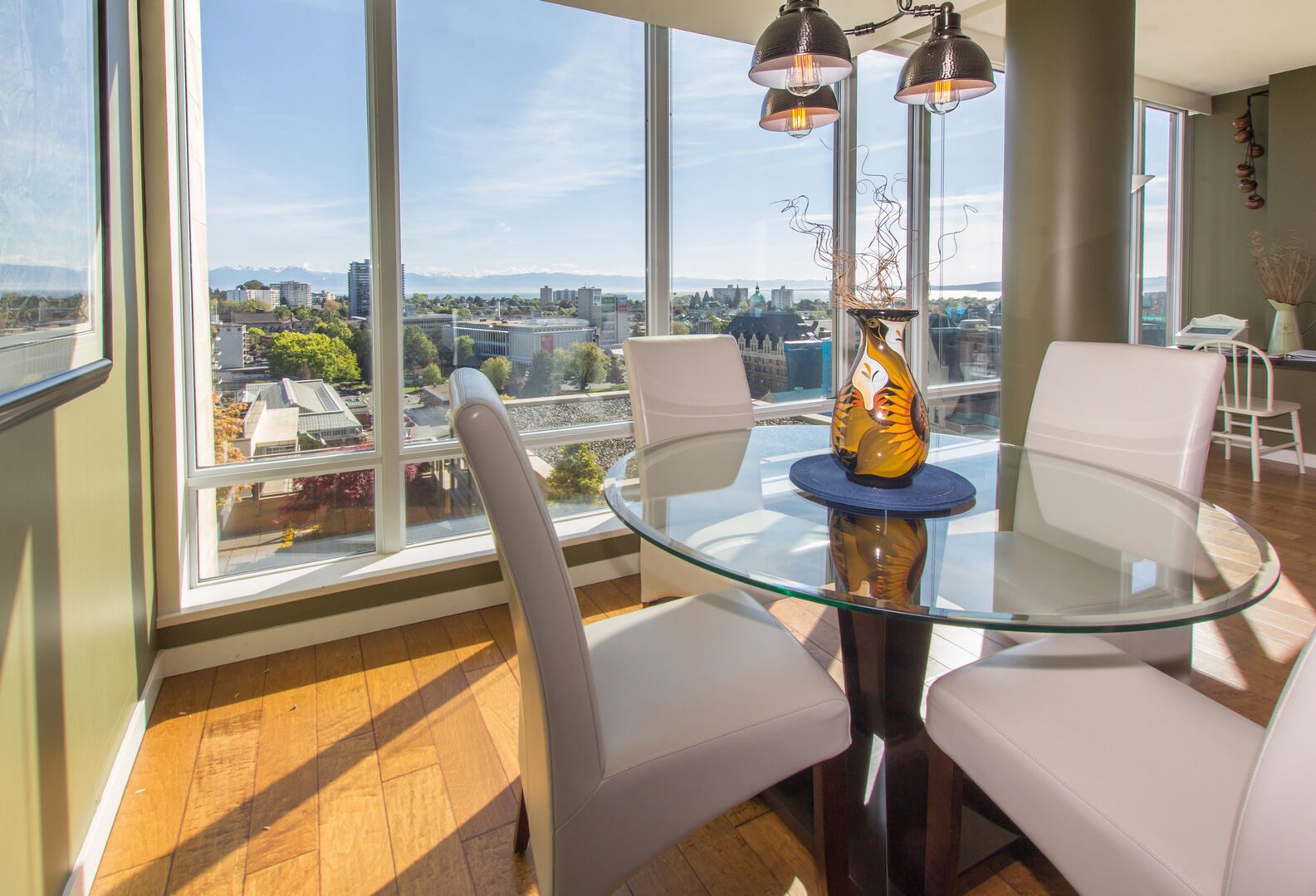 Book Top Vacation Rentals in Victoria BC Victoria Prime Property