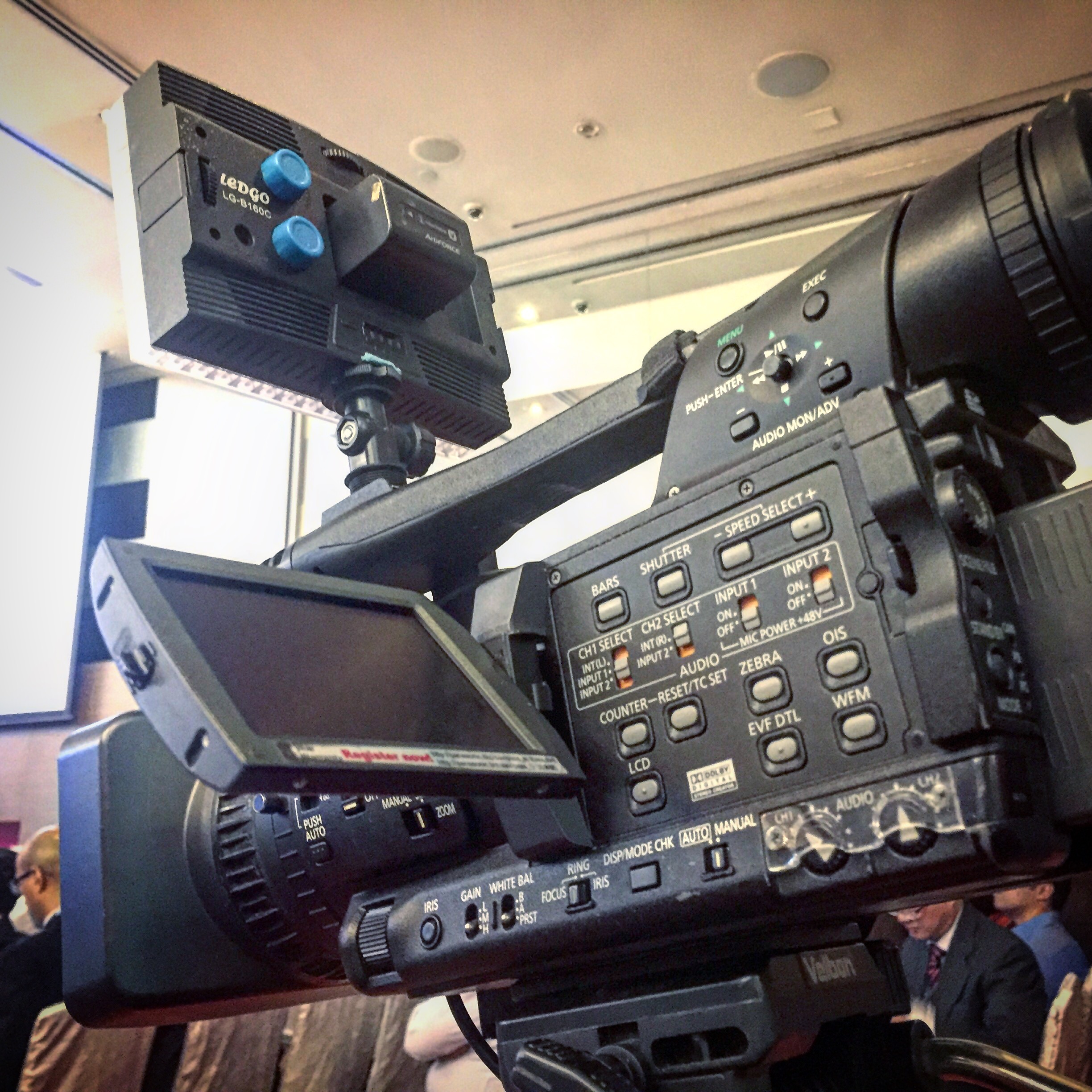 What Equipment Do I Use for Corporate Event Videography ⏩