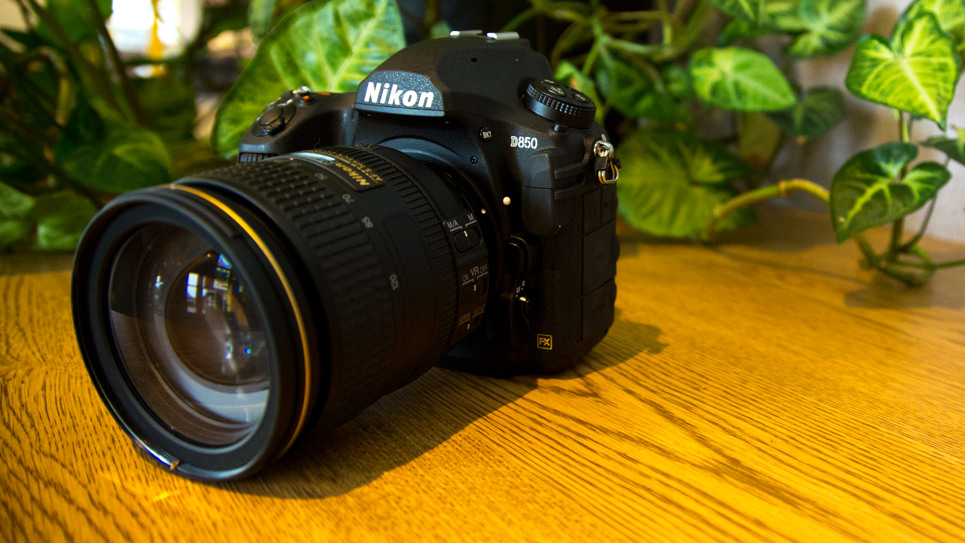 Review Nikon D850 Offers Hybrid Shooters the Best of Both Worlds