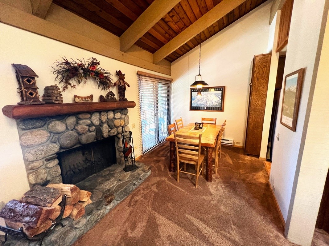 138 Standard Mammoth Lakes, CA Viewpoint Condos