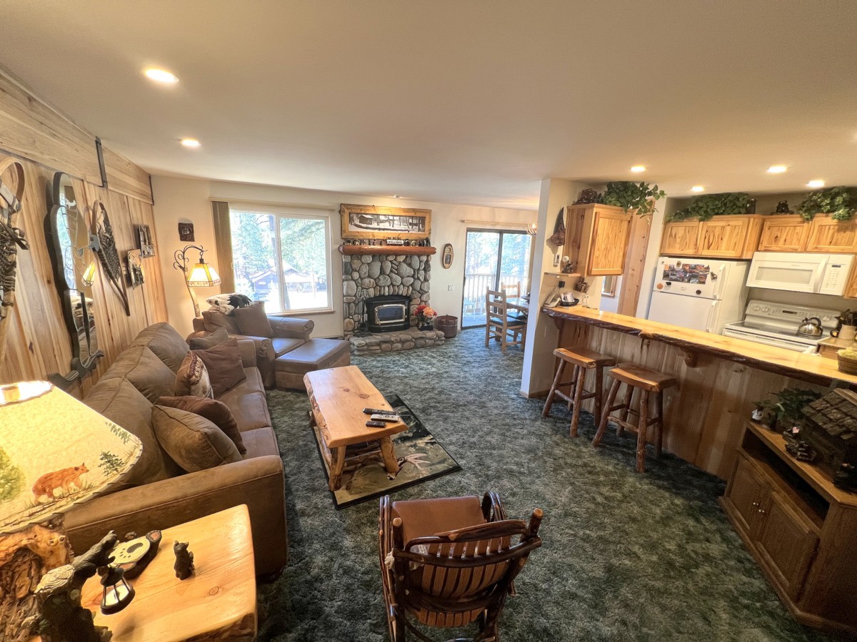 141 Premium Mammoth Lakes, CA Viewpoint Condos