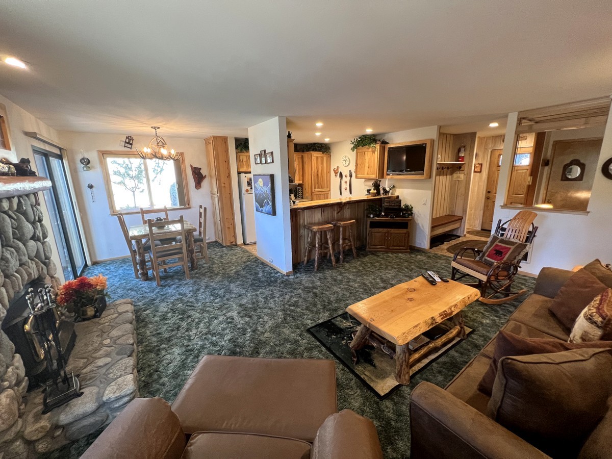 141 Premium Mammoth Lakes, CA Viewpoint Condos