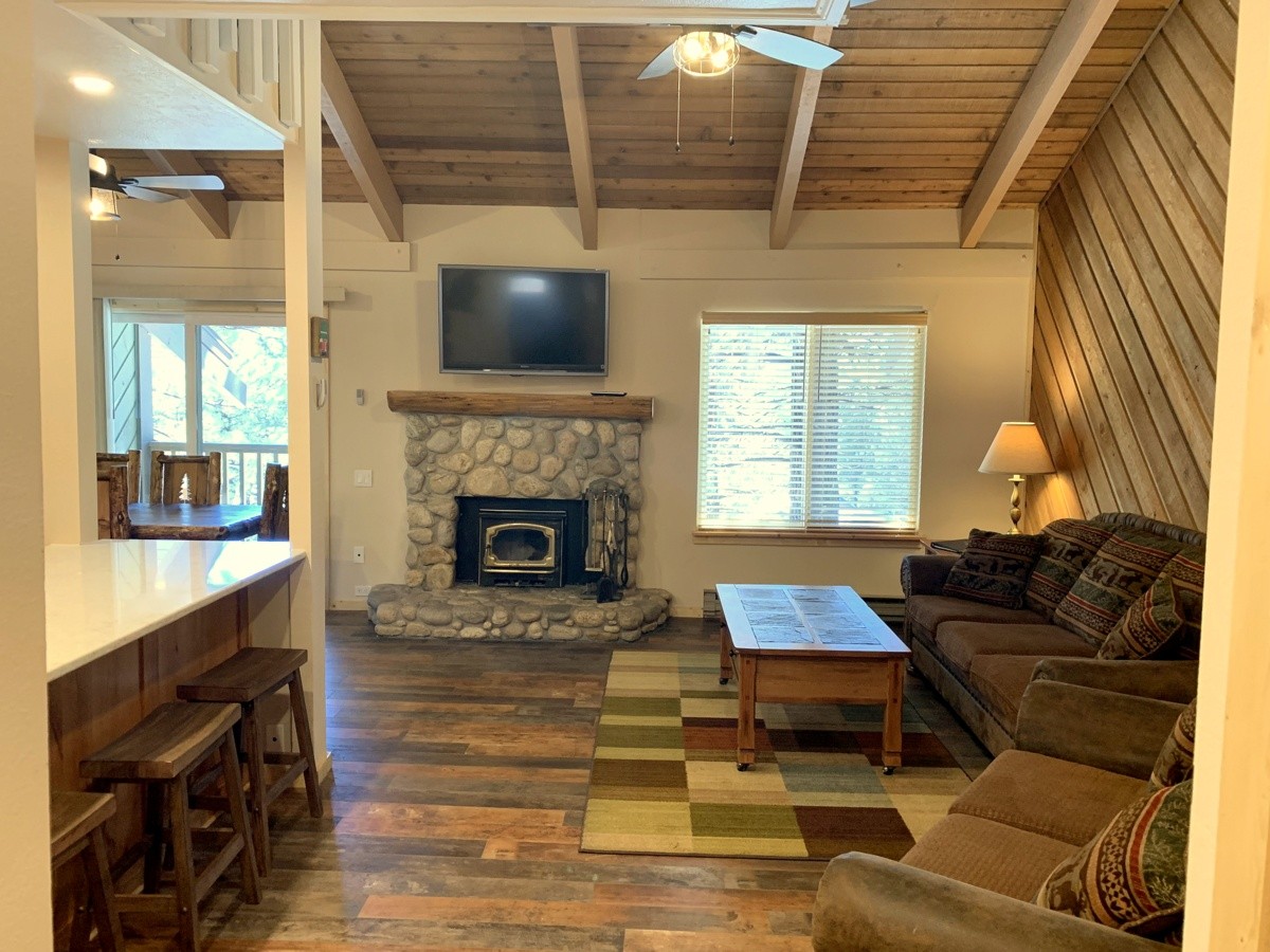 144 Premium Mammoth Lakes, CA Viewpoint Condos