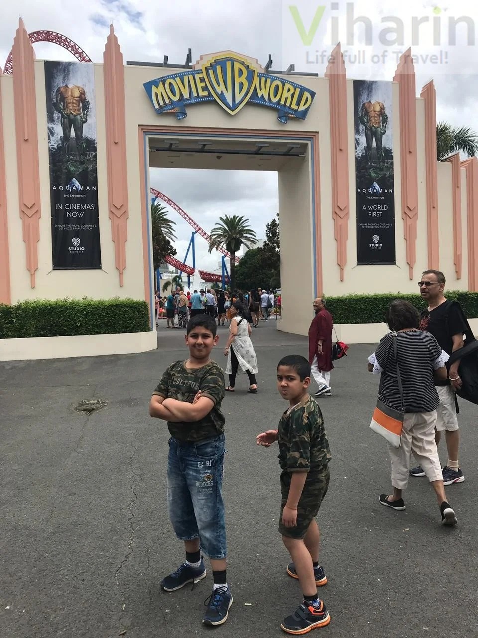 Viharin Experience the Warner Bros Movie World in Gold Coast, Australia