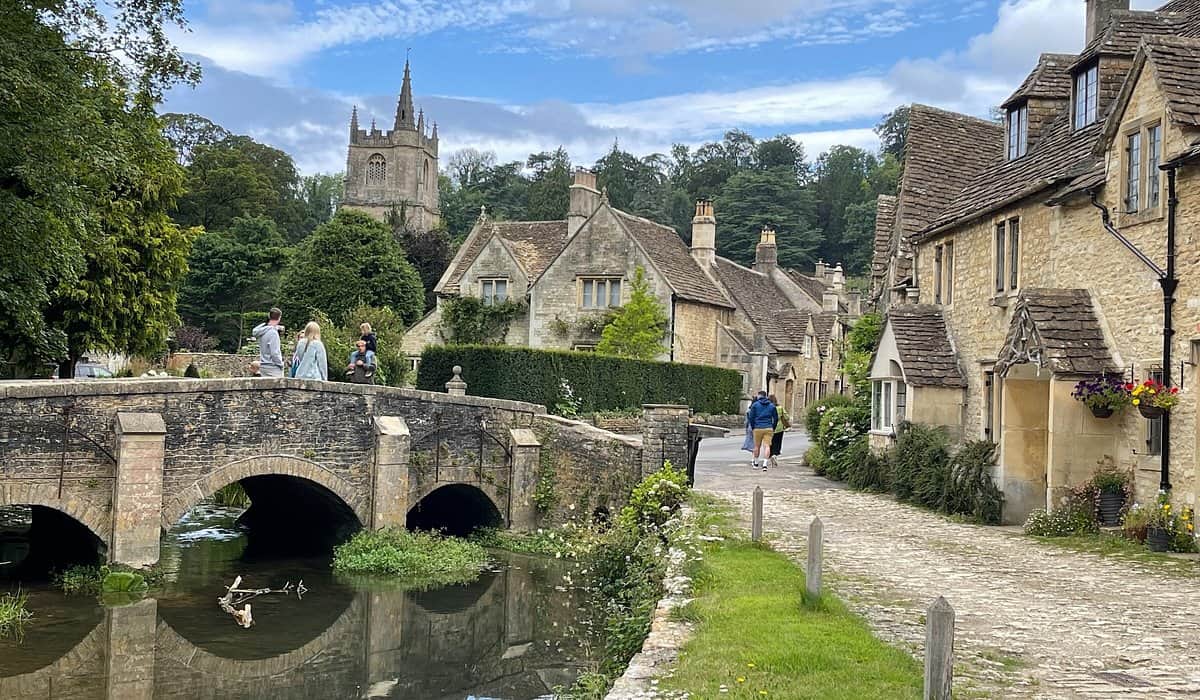 What’s a Small Village Called? Village & Cottage