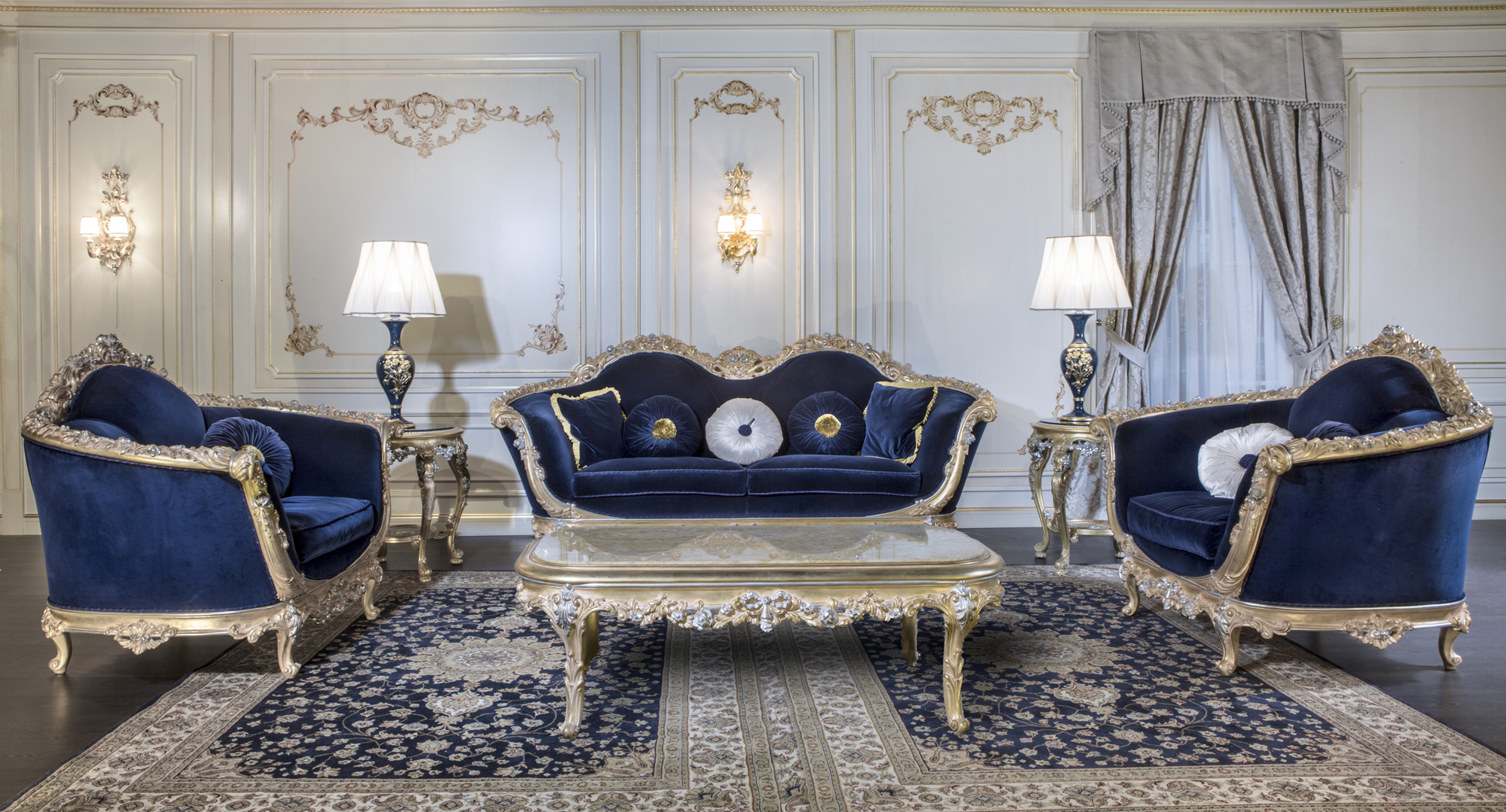 Luxury living room in Baroque style Empire Vimercati Classic Furniture