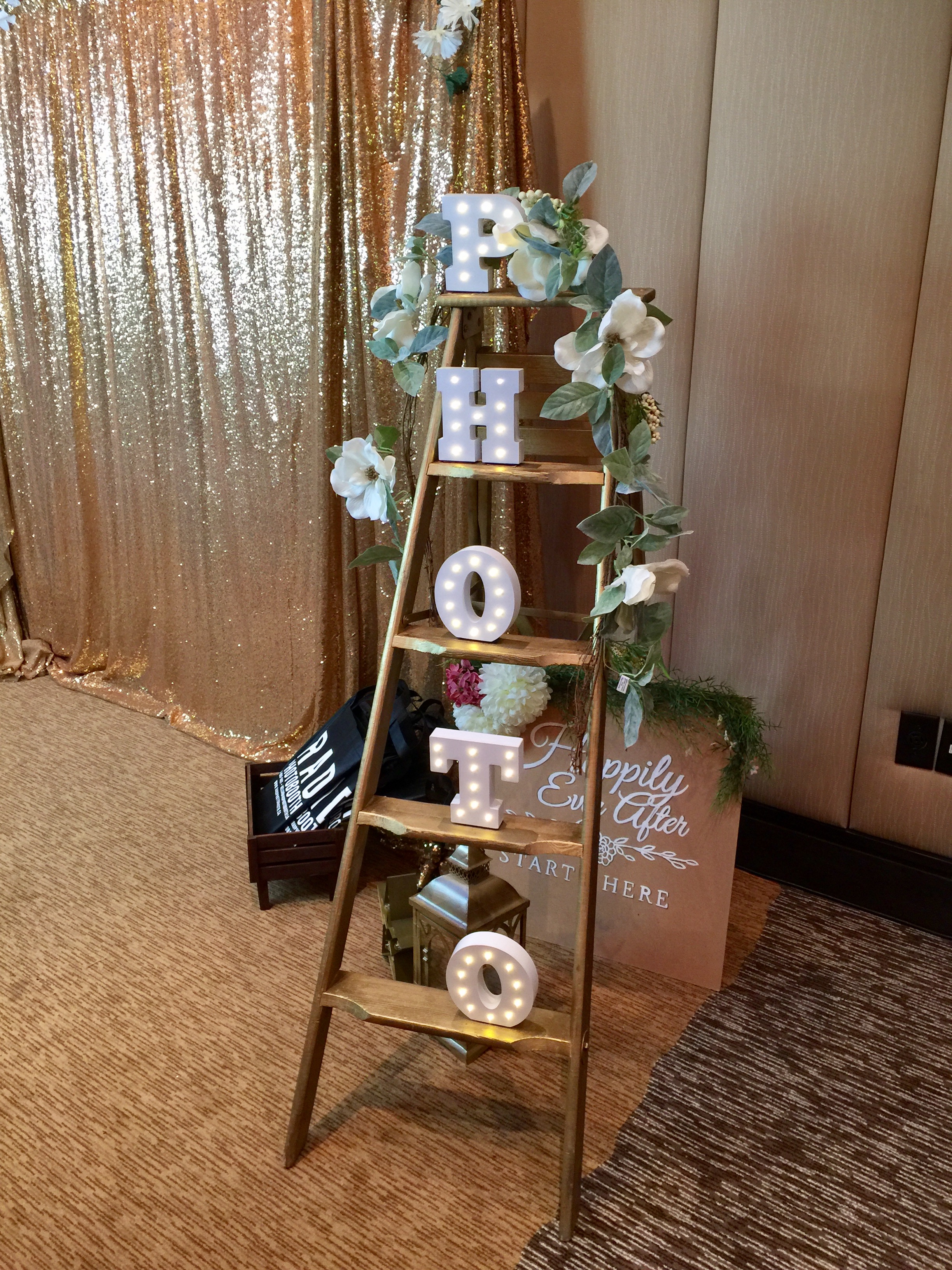 Antique Gold Ladder For Rent VintageBash.ca