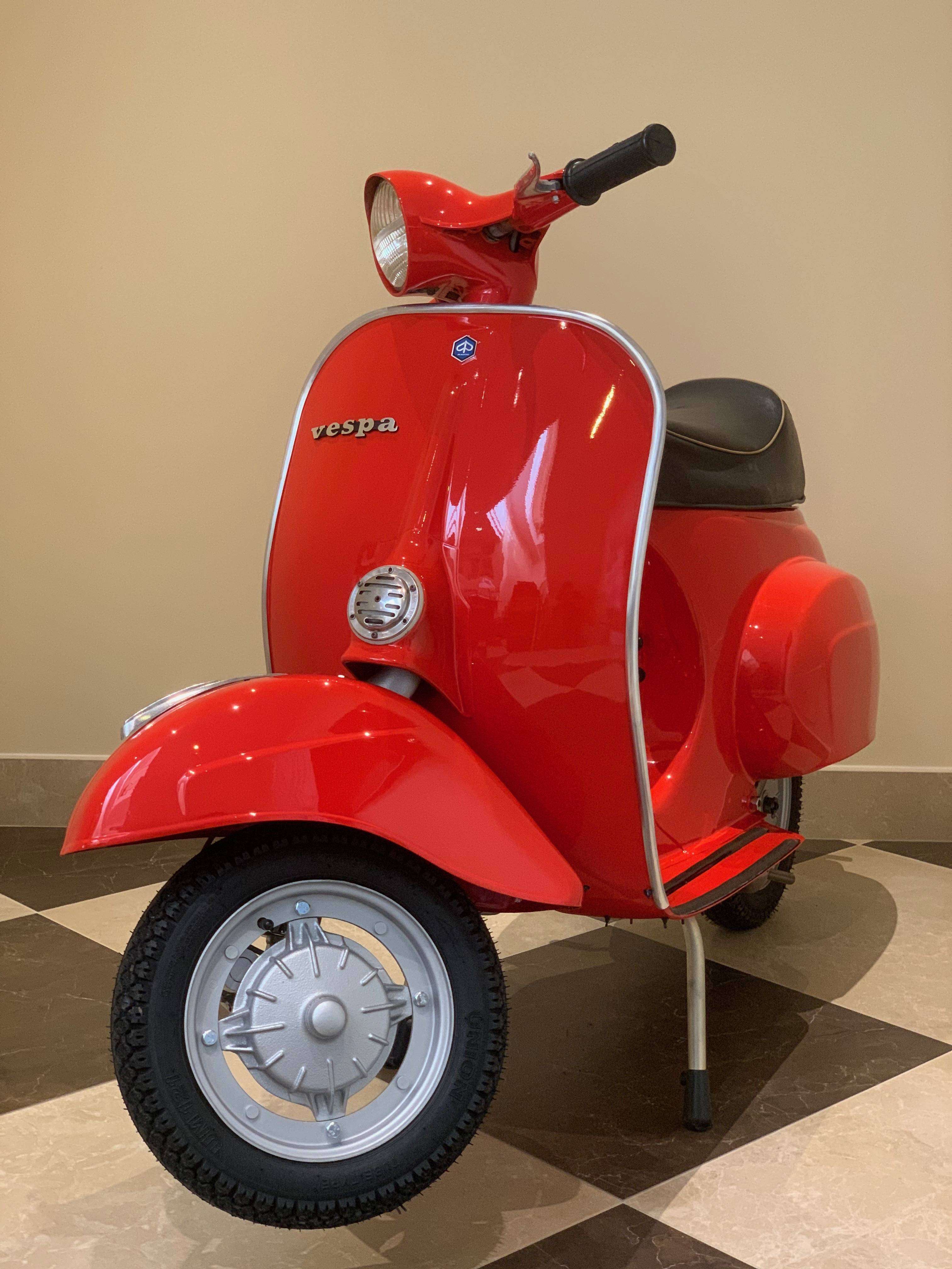 Vespa 50 r 1^ serie Vintage Experience
