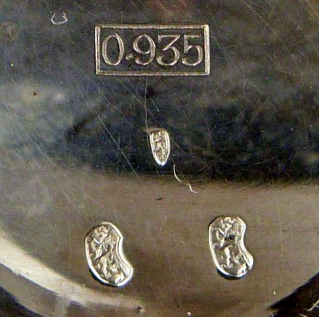 Marks in watch cases hallmarks, sponsor's marks, etc.