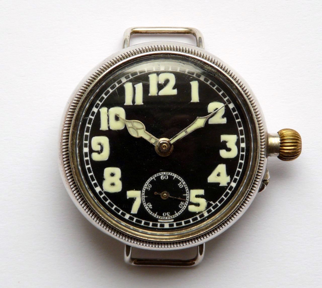 Radioactive luminous radium paint