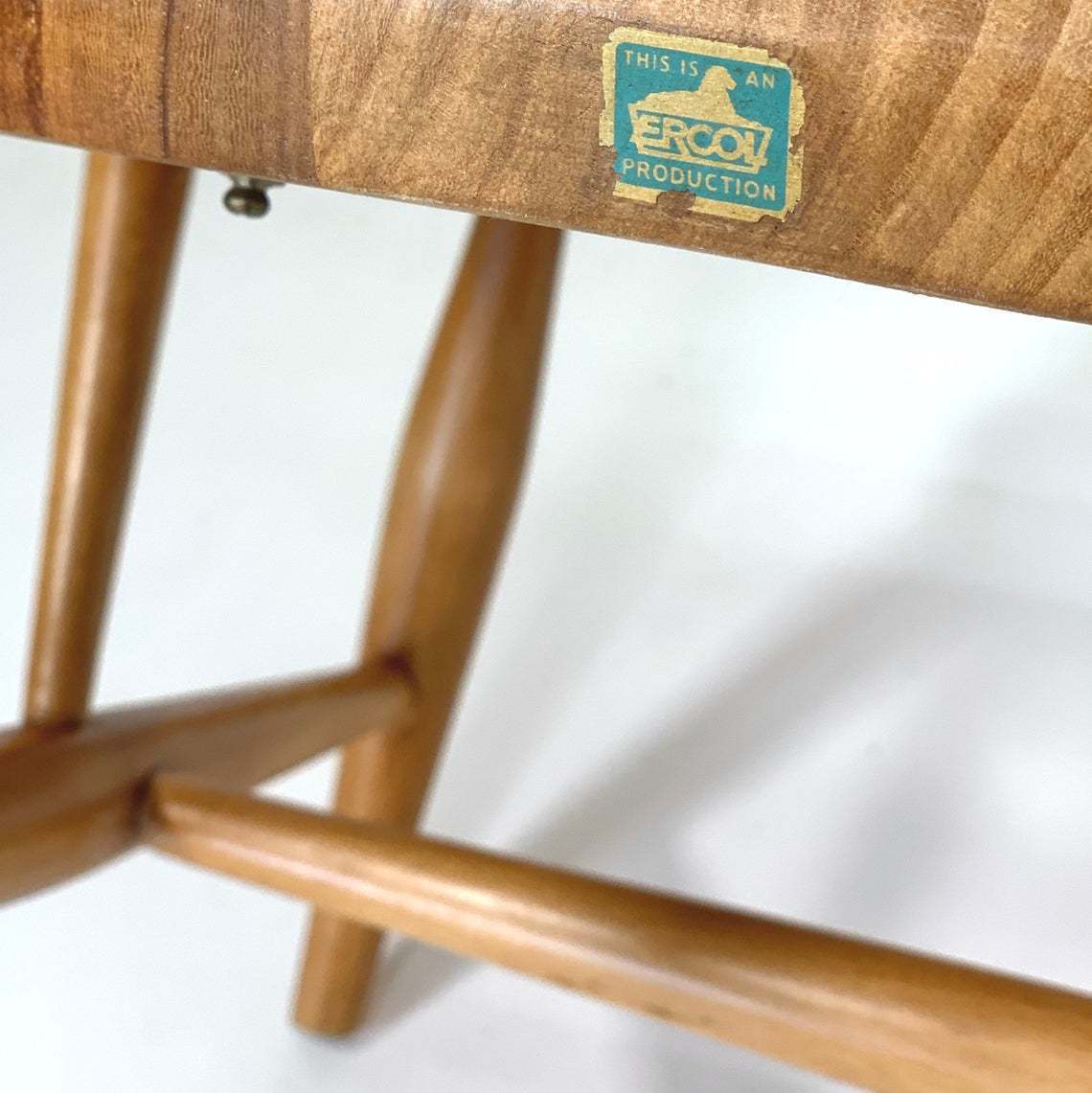 5 Tips on How to Identify an Original Ercol Chair