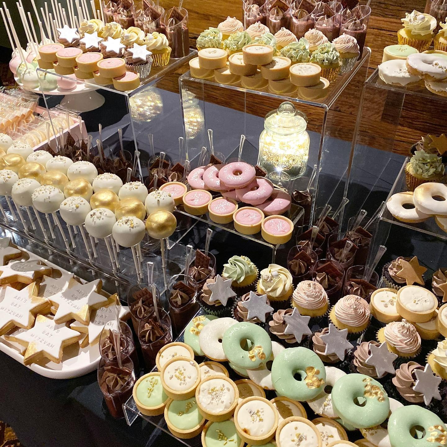 Dessert Bar Violet and Zaza