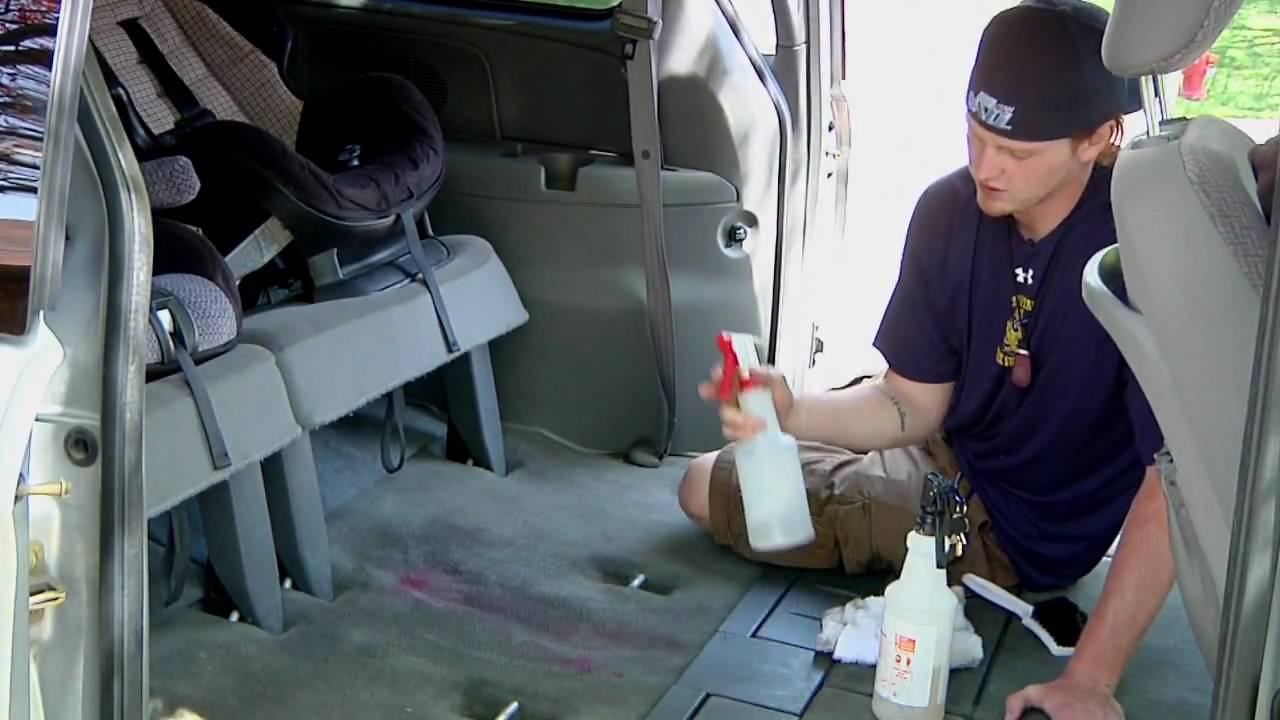 6 Ways to Get Rid of Unpleasant Odor in the Car