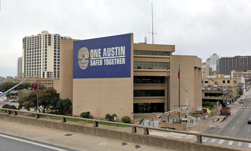 The Austin Public Safety Commission began preliminary discussions last