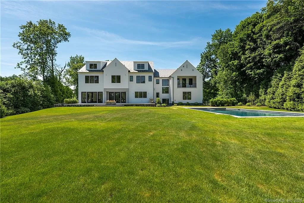 11 Turner Drive Greenwich, CT Vision Development, Ltd.