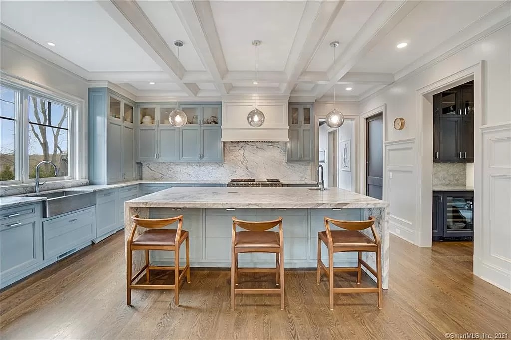 7 Turner Dr, Greenwich, CT Vision Development, Ltd.