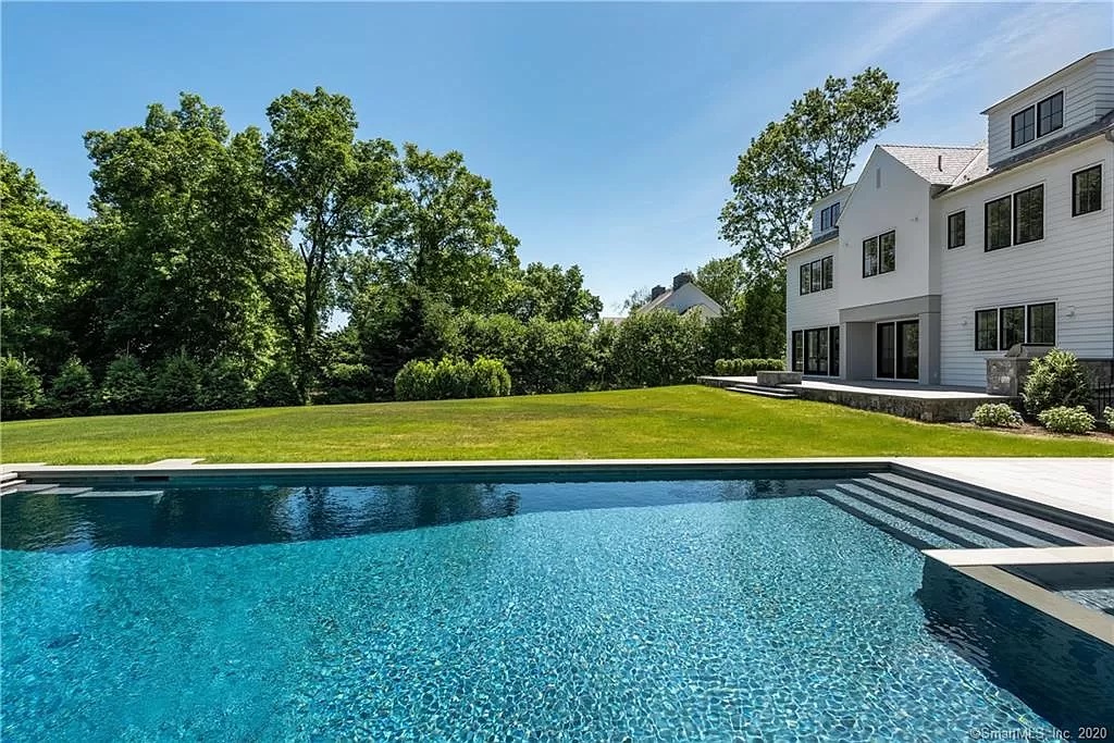 11 Turner Drive Greenwich, CT Vision Development, Ltd.