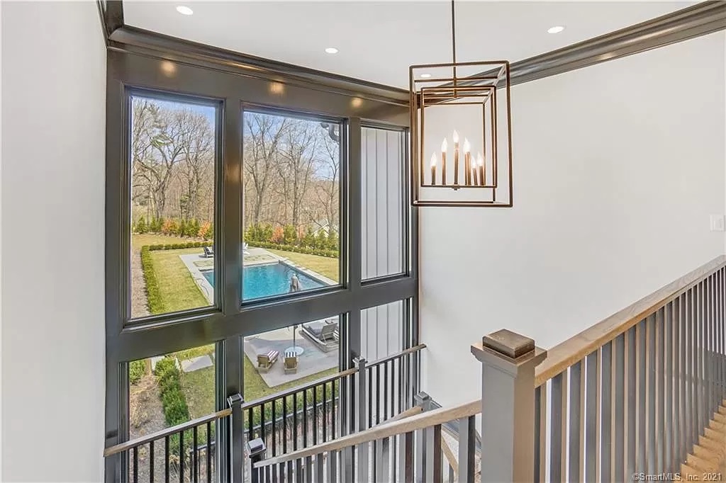 7 Turner Dr, Greenwich, CT Vision Development, Ltd.