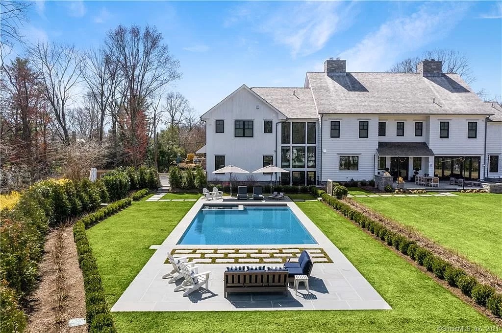 7 Turner Dr, Greenwich, CT Vision Development, Ltd.