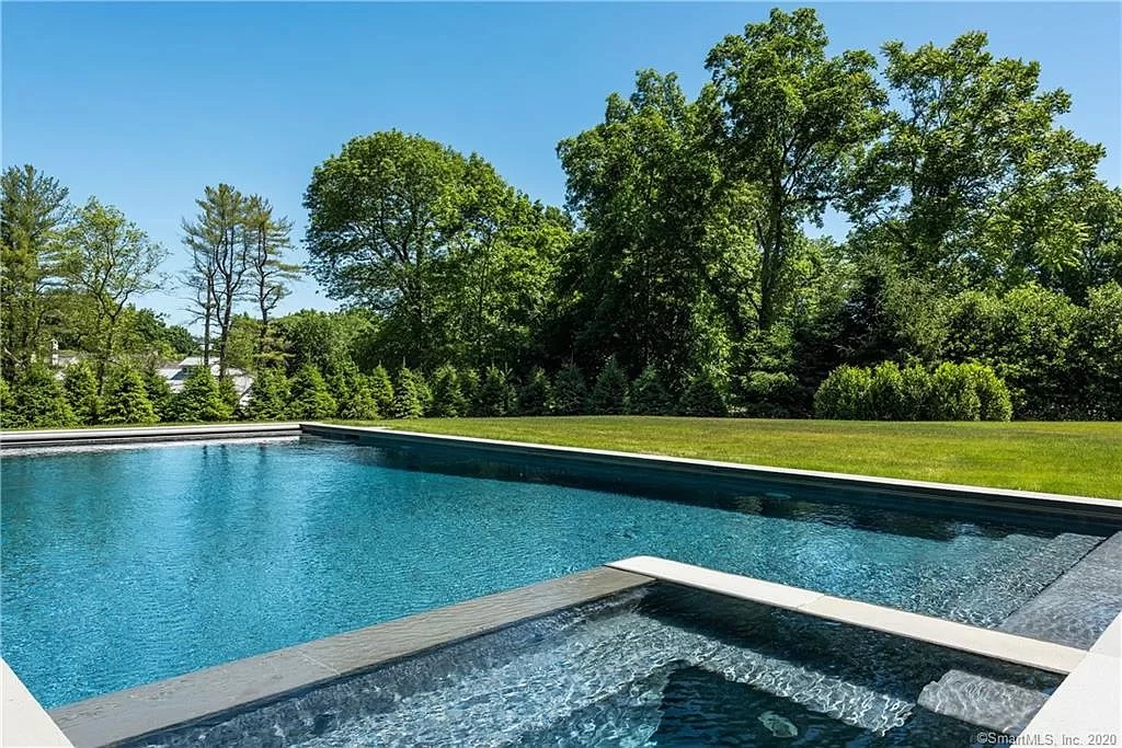 11 Turner Drive Greenwich, CT Vision Development, Ltd.