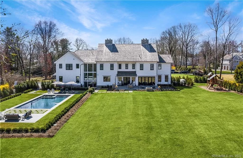 7 Turner Dr, Greenwich, CT Vision Development, Ltd.