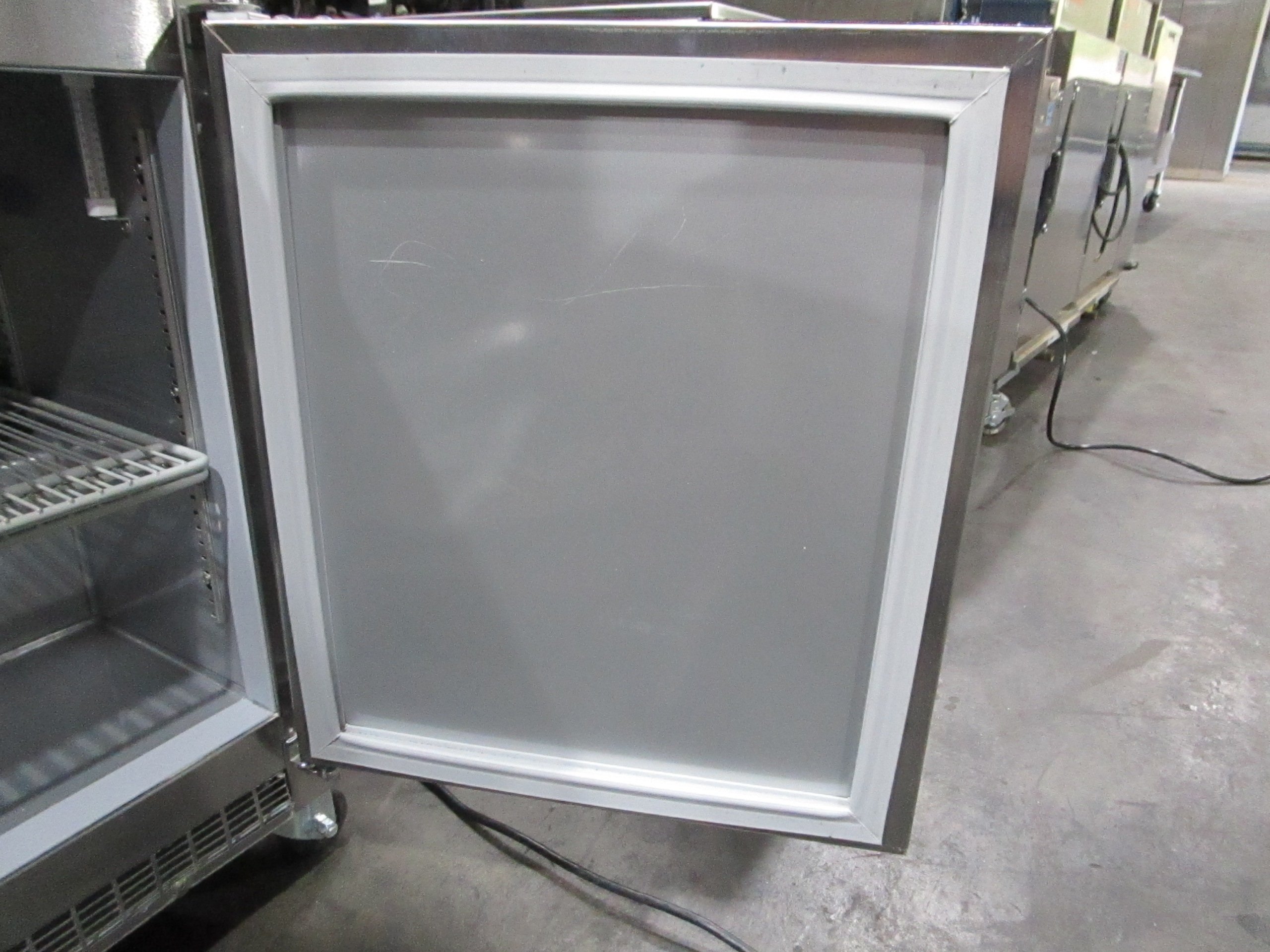 BEVERAGE AIR URC20Y 20" UNDERCOUNTER COOLER REFRIGERATOR Vision Equipment