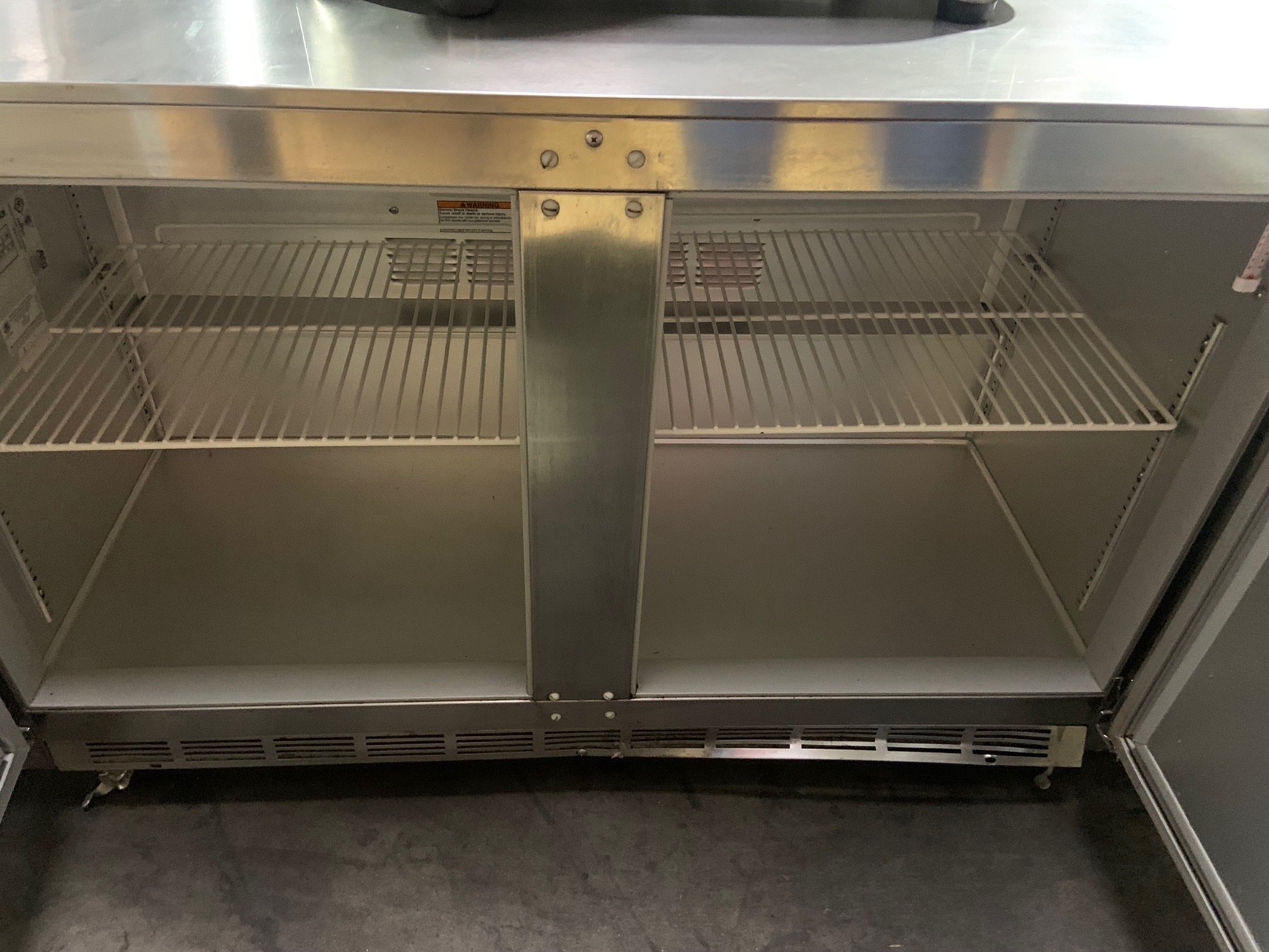 BEVERAGE AIR UCR48A 48” UNDERCOUNTER REFRIGERATOR COOLER WORKTOP 115V