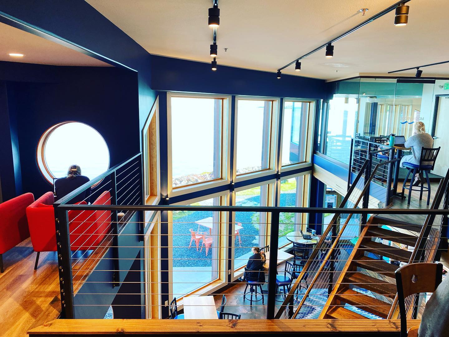 The Sandbar at the Blue Wave AshLand