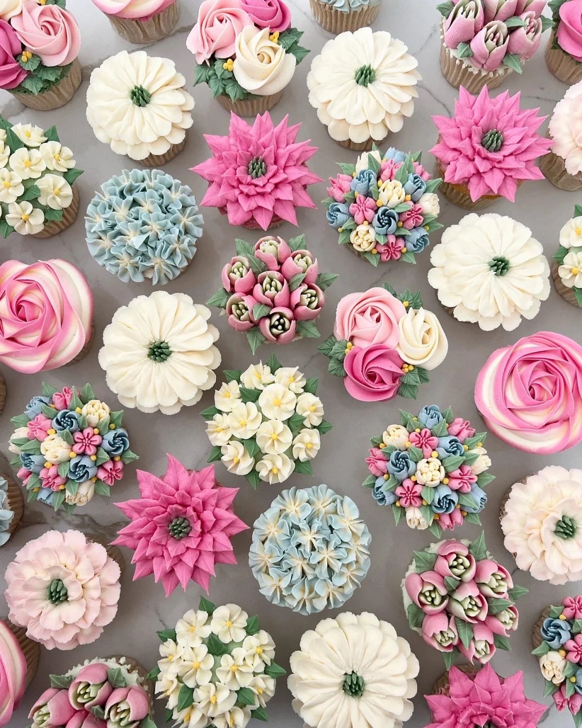 Cake Decorating with Deb Buttercream Flowers BloomingtonNormal