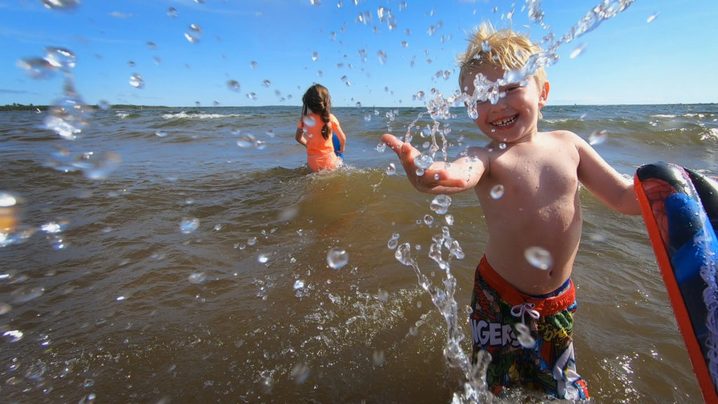 Splash, swim, paddle, picnic It’s beach time on the Bays! Visit Escanaba