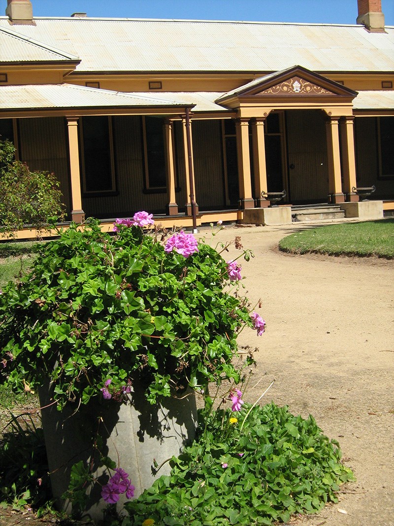 Lodge Historic House Visit Hay