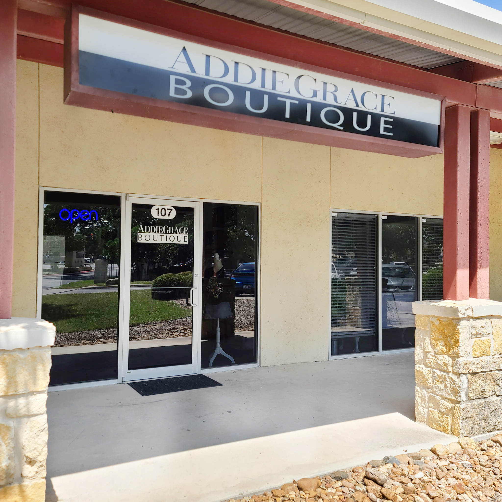 Addie Grace Boutique Visit Helotes