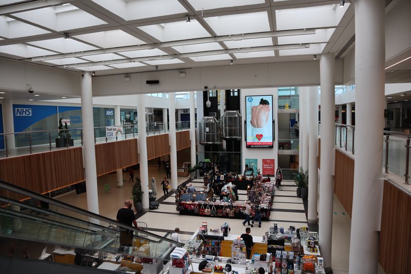 Broad Street Mall Visiting Reading