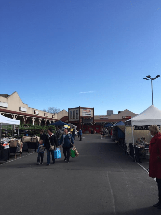 Gisborne Oaks Market Visit Macedon Ranges