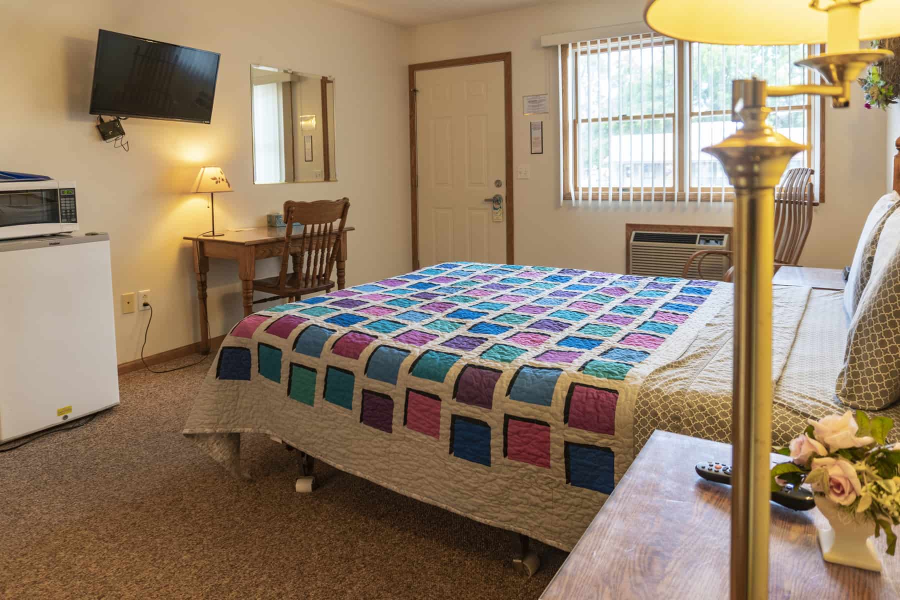 Great River Amish Inn Visit Pepin