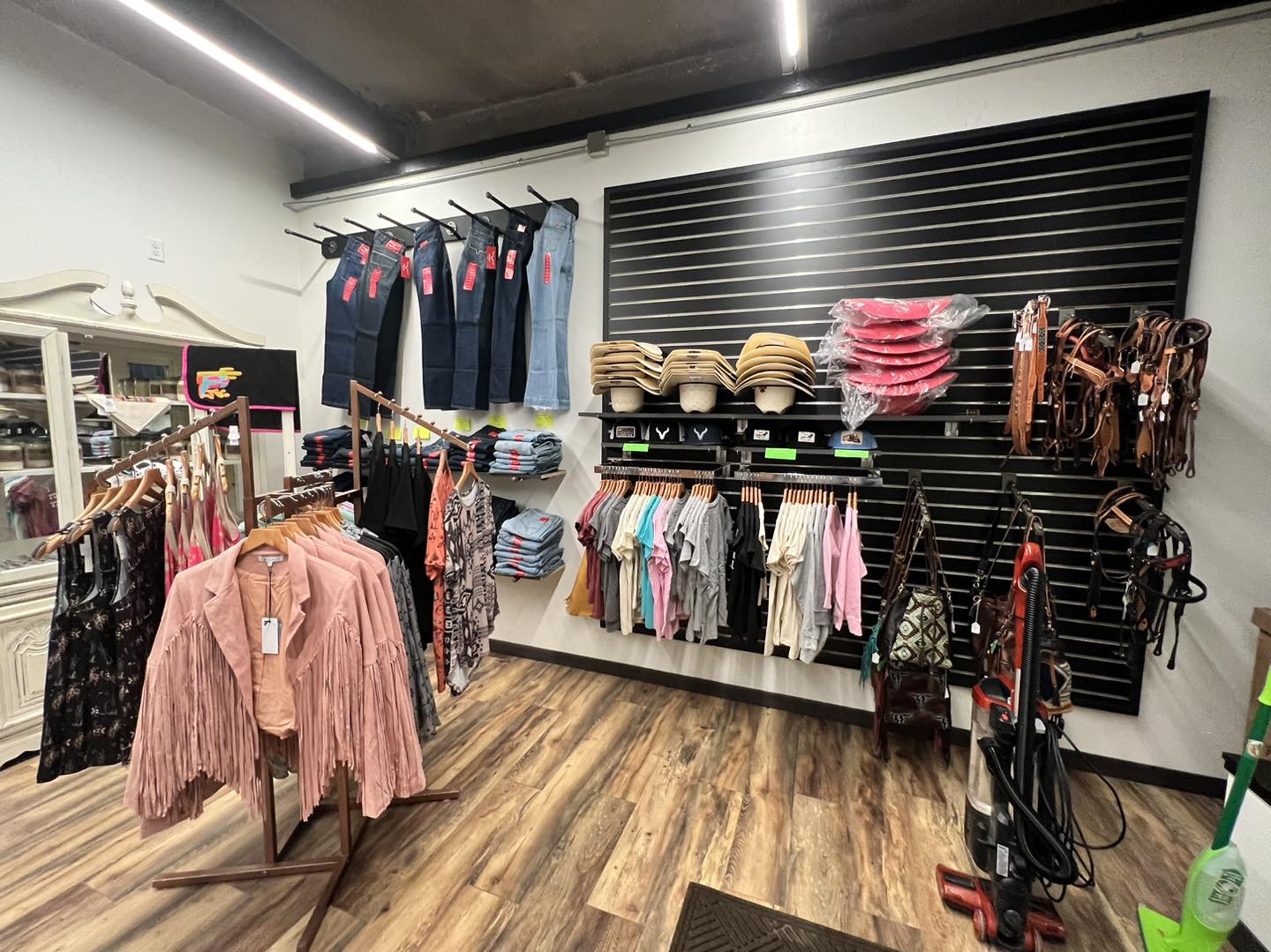 Tripple J Western Shop Visit Pepin