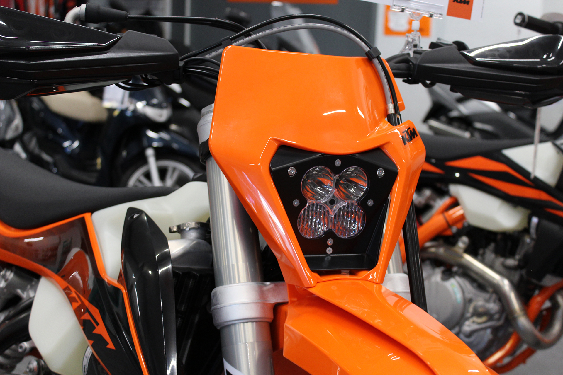 حار حادثة عقليا Foco Led Ktm Enduro - Dammad.org 1280_x_1920_jpg