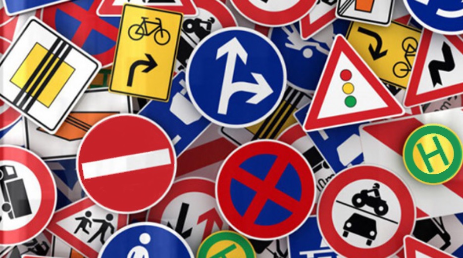 Il Codice della strada in Italia Visto sul Web