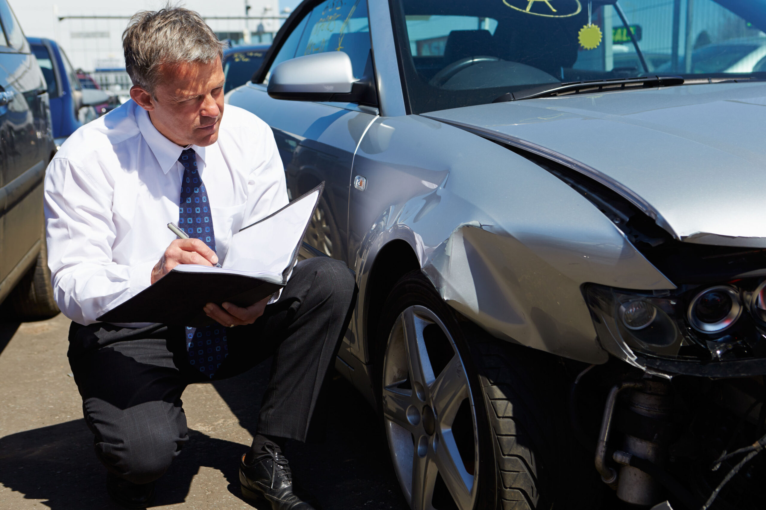 How to choose between car accident attorneys in Los Angeles? Visual