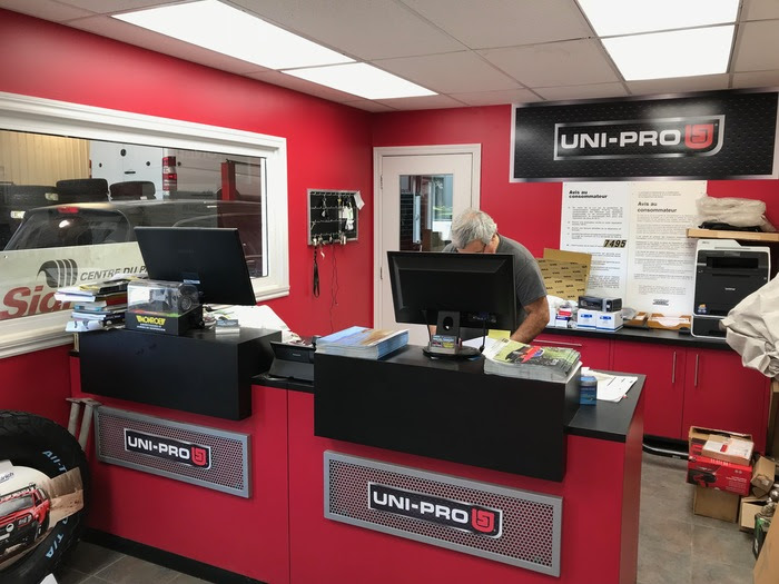 Parebrise à SaintDenisdeBrompton VitrXpert vitres d'autos